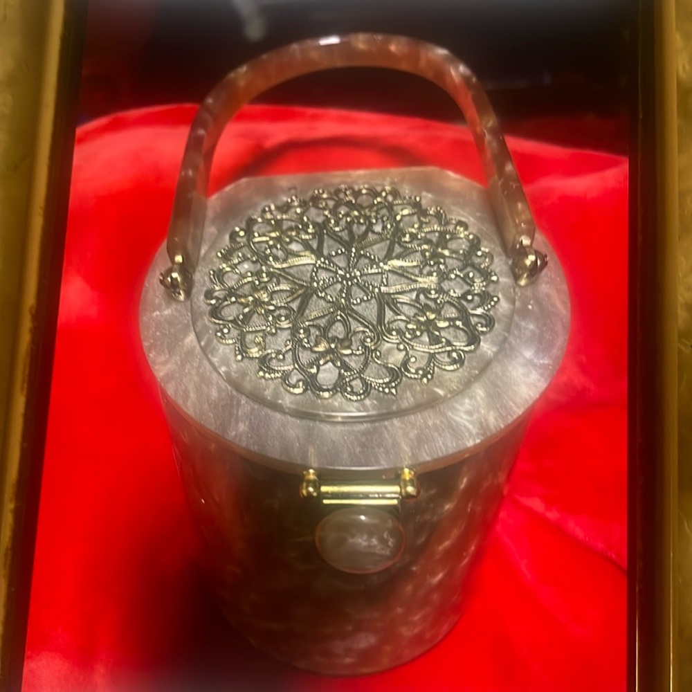 Vintage mother of pearl purse from 40s/50s